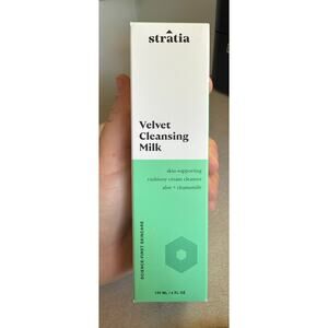 Stratia Velvet Cleansing Milk 4 oz NEW IN BOX Skincare